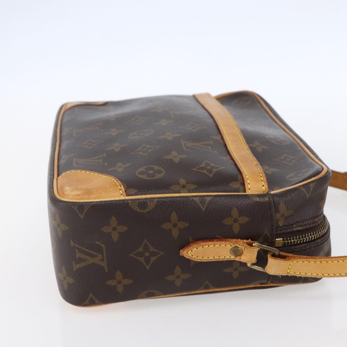 LOUIS VUITTON Monogram Trocadero 30 Shoulder Bag M51272 LV Auth gh1327