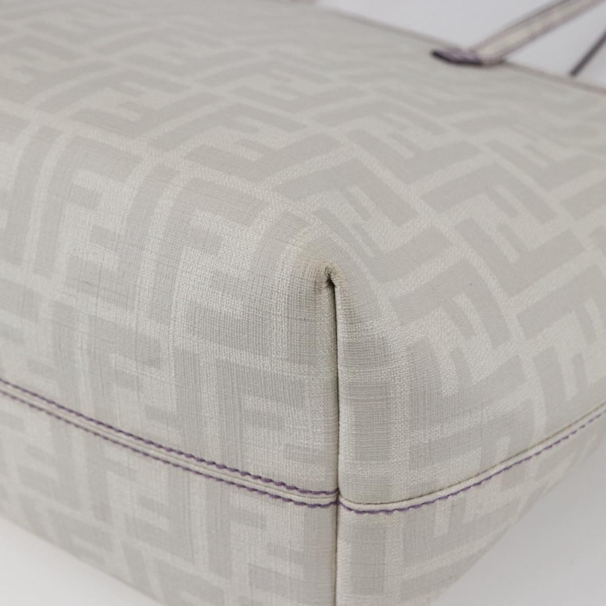 FENDI Zucca Canvas Tote Bag White Gold Auth gh1350