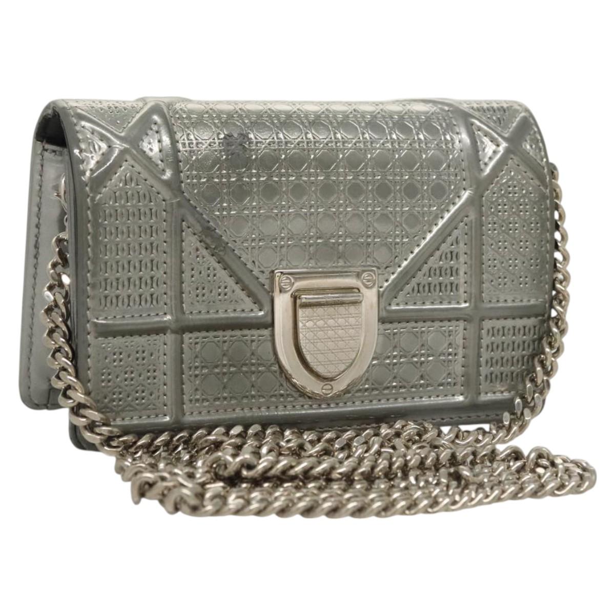 Christian Dior Chain Diomara Shoulder Bag Enamel Silver Auth gh136