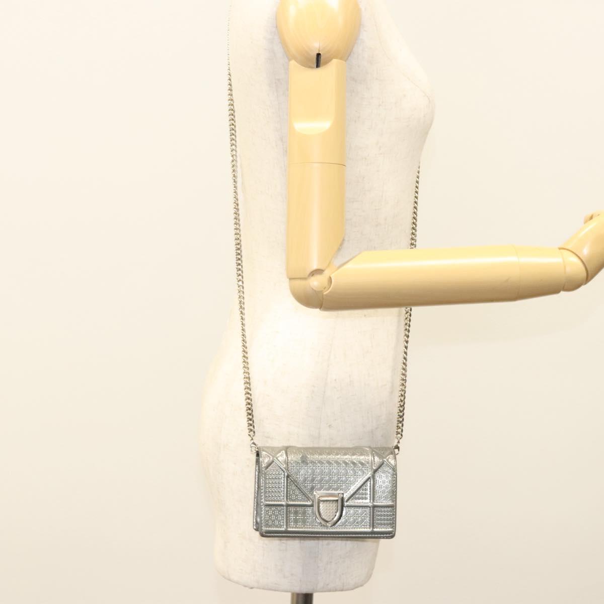 Christian Dior Chain Diomara Shoulder Bag Enamel Silver Auth gh136