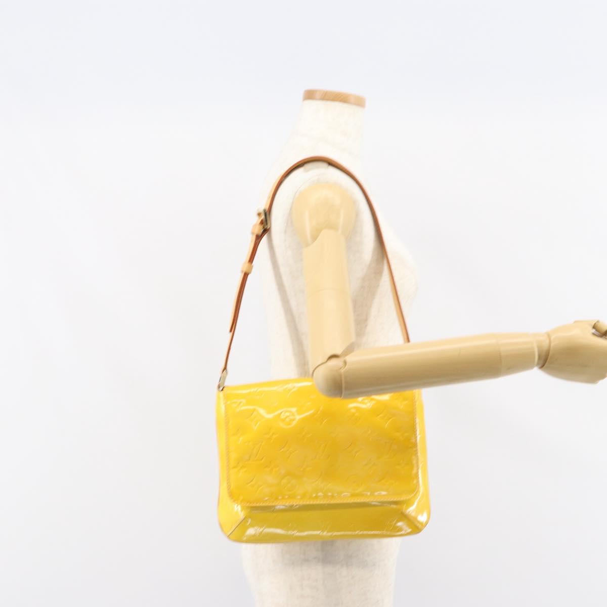 LOUIS VUITTON Monogram Vernis Thompson Street Bag Lime Yellow M91071 Auth gh1370