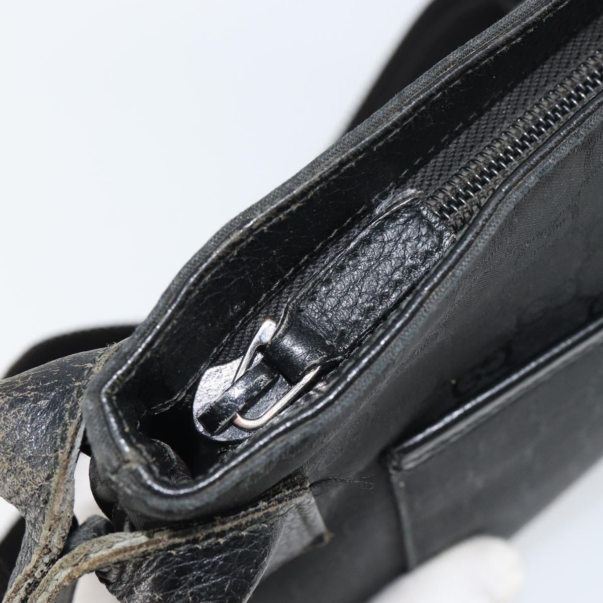 GUCCI GG Canvas Shoulder Bag Black Silver 293572 Auth gh1400