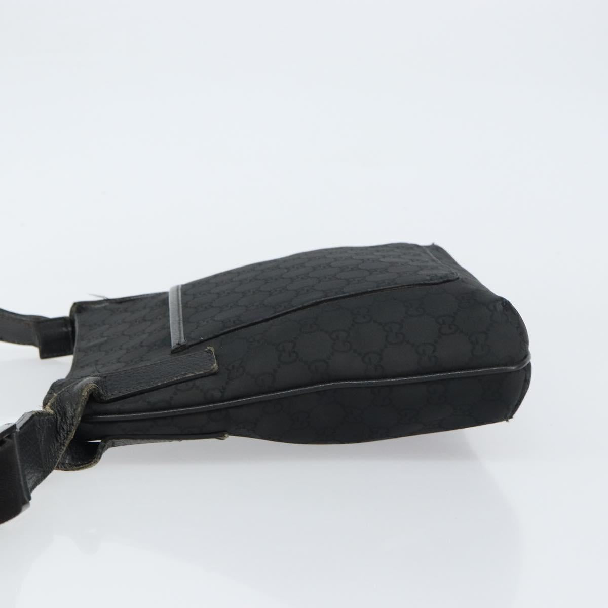 GUCCI GG Canvas Shoulder Bag Black Silver 293572 Auth gh1400