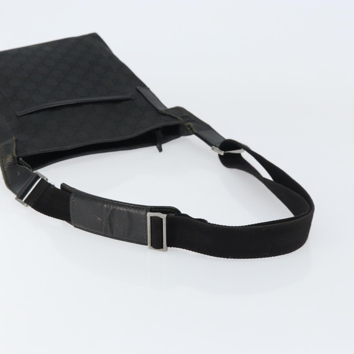 GUCCI GG Canvas Shoulder Bag Black Silver 293572 Auth gh1400