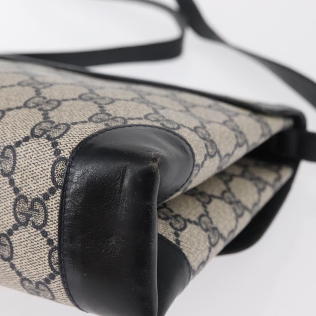 GUCCI GG Supreme Shoulder Bag PVC Navy Gold Auth gh1657