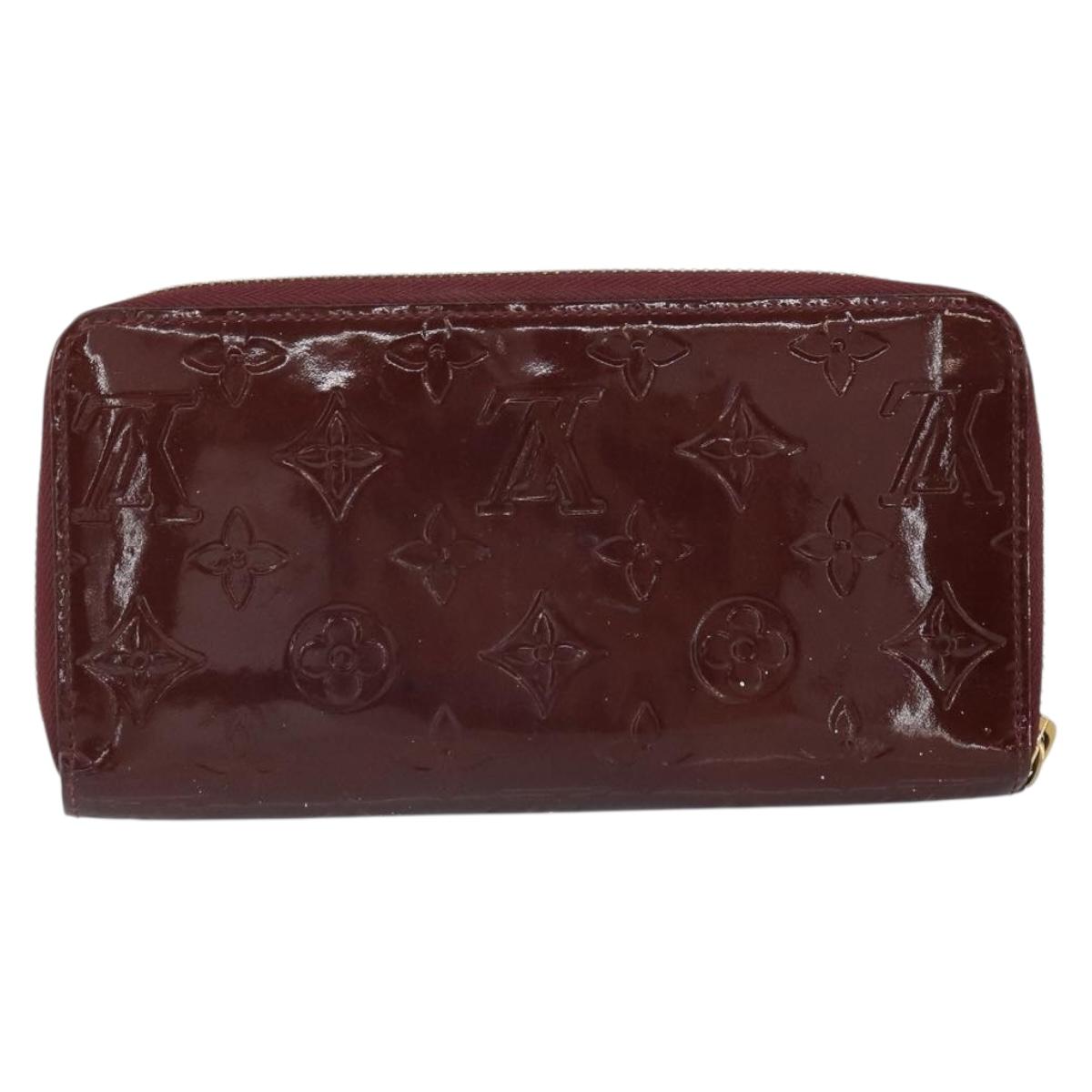 LOUIS VUITTON Monogram Vernis Zippy Wallet Rouge Favist M91536 LV Auth gh1682