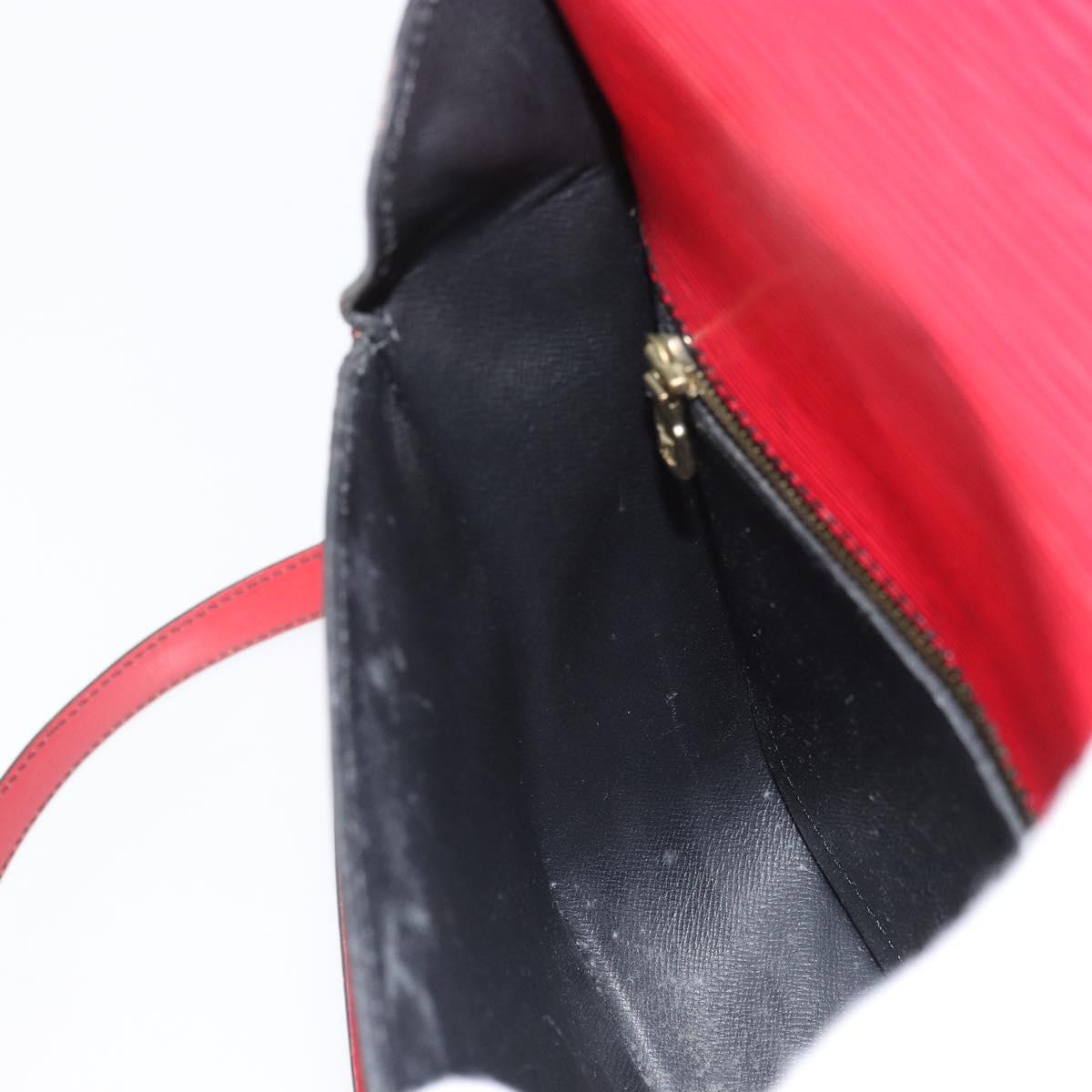 LOUIS VUITTON Epi Saint Cloud GM Shoulder Bag Red M52197 LV Auth gh1713