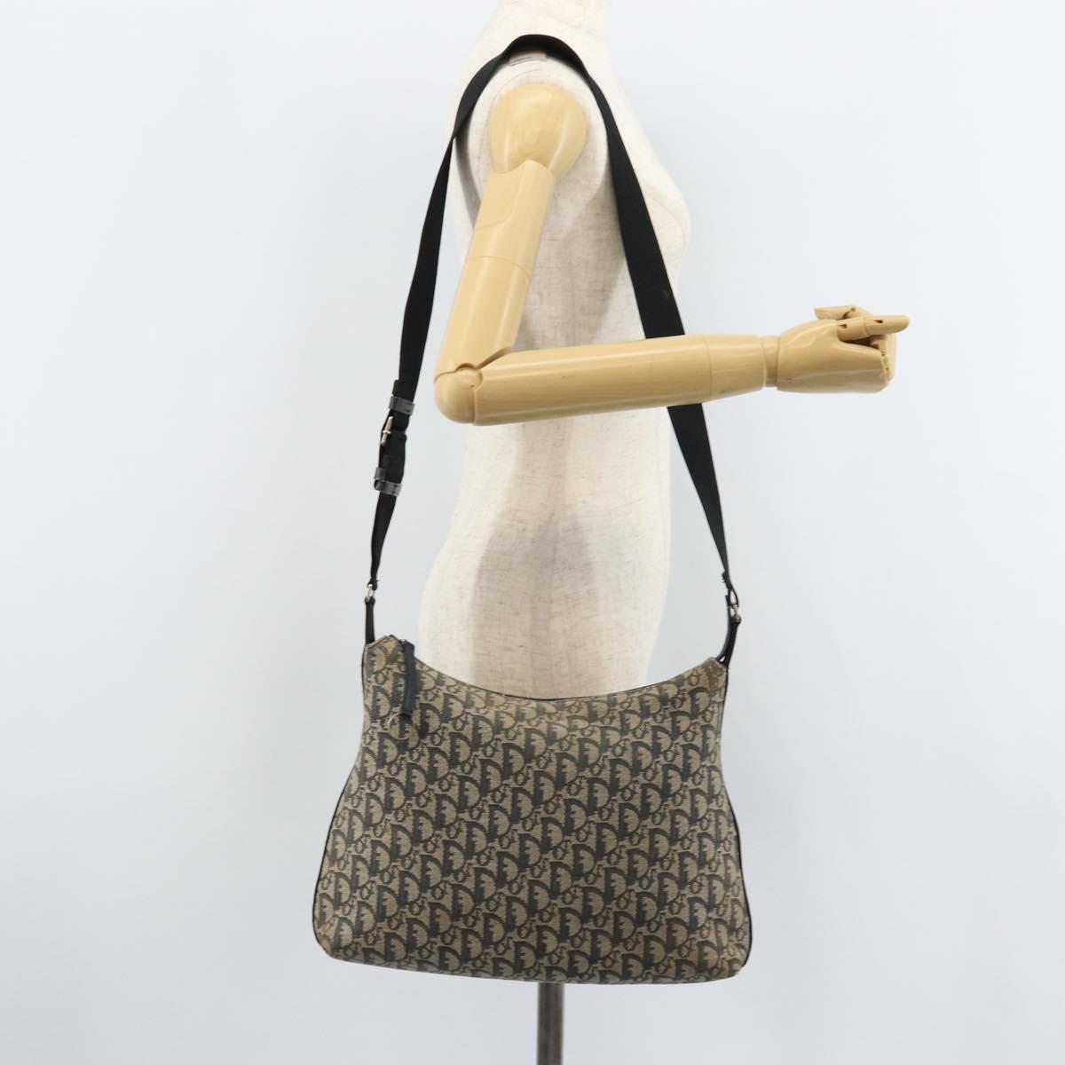 Christian Dior Trotter Canvas Shoulder Bag Navy Silver Auth gh1756