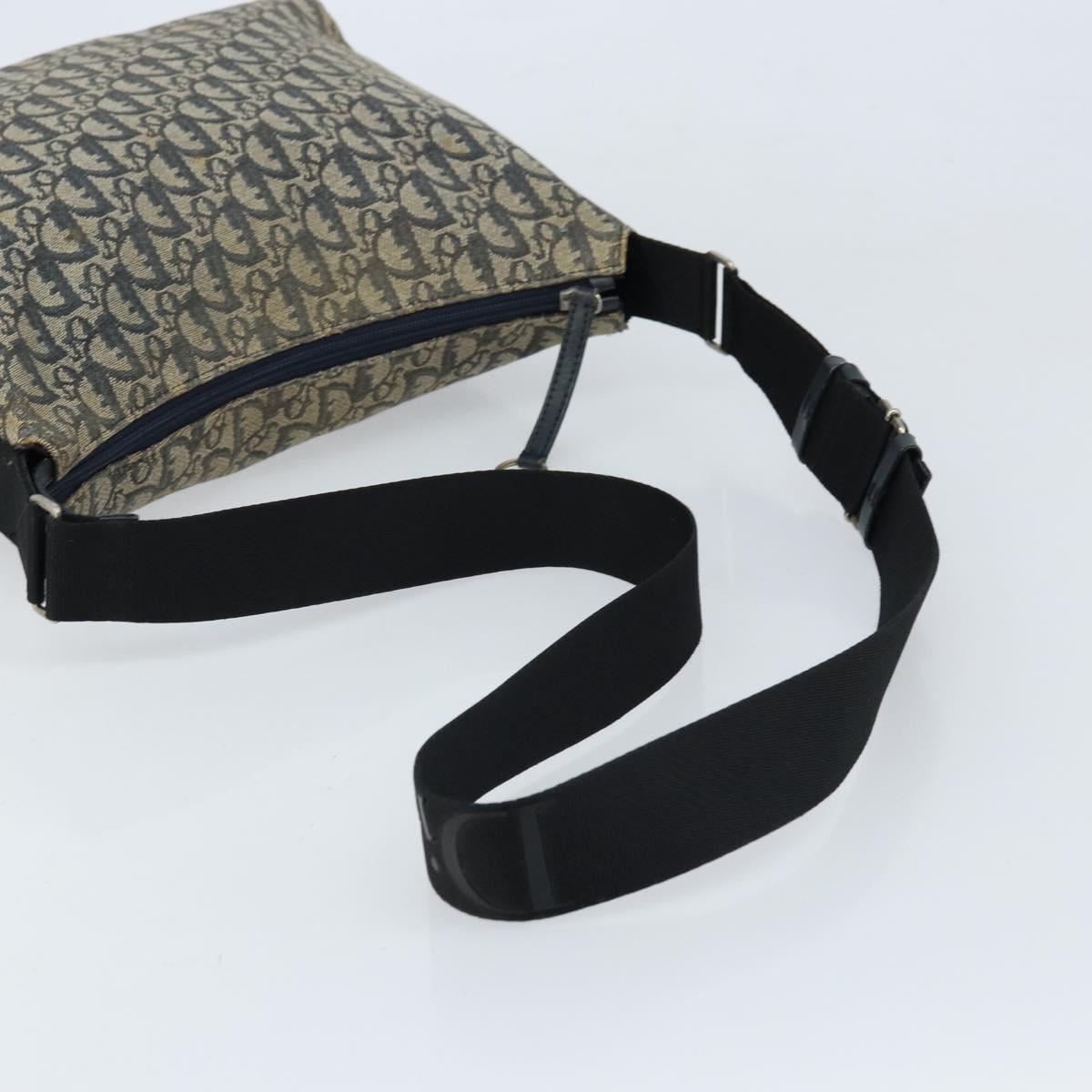Christian Dior Trotter Canvas Shoulder Bag Navy Silver Auth gh1756