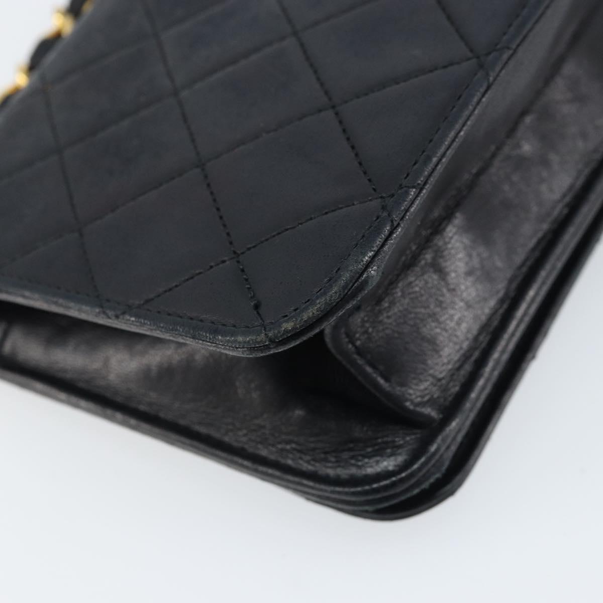 CHANEL Matelasse Chain Shoulder Bag Leather Black Gold CC Auth gh1758