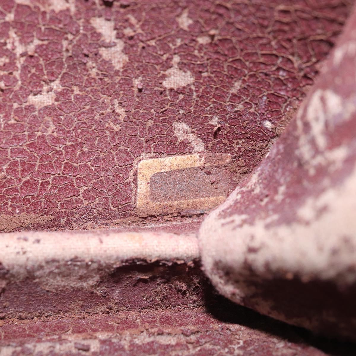 CHANEL Matelasse Chain Shoulder Bag Leather Black Gold CC Auth gh1758