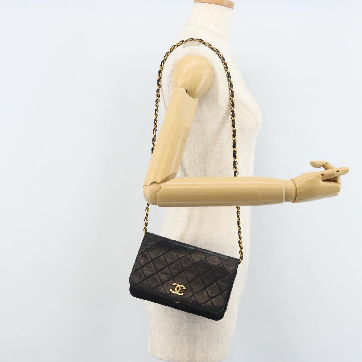 CHANEL Matelasse Chain Shoulder Bag Leather Black Gold CC Auth gh1758