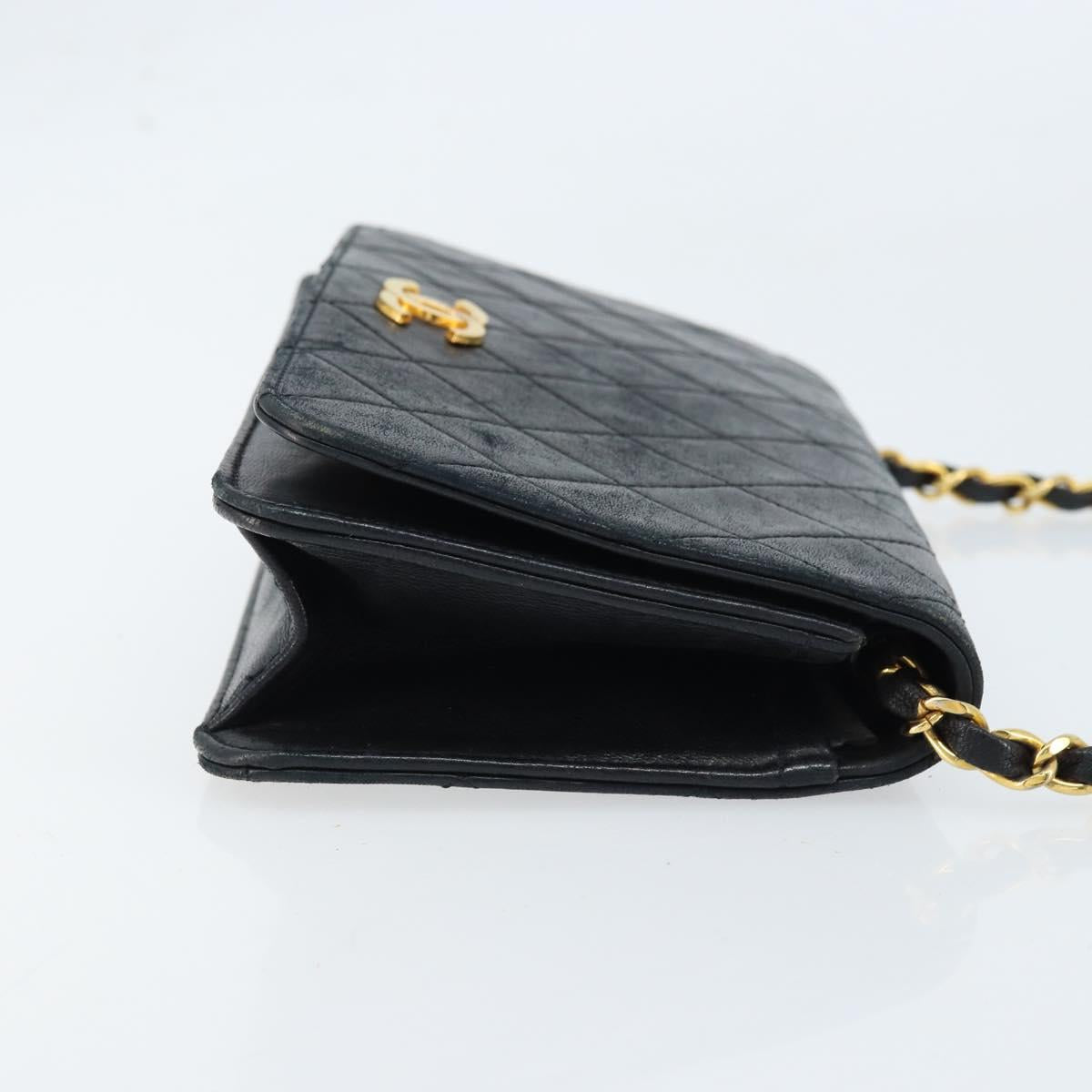CHANEL Matelasse Chain Shoulder Bag Leather Black Gold CC Auth gh1758