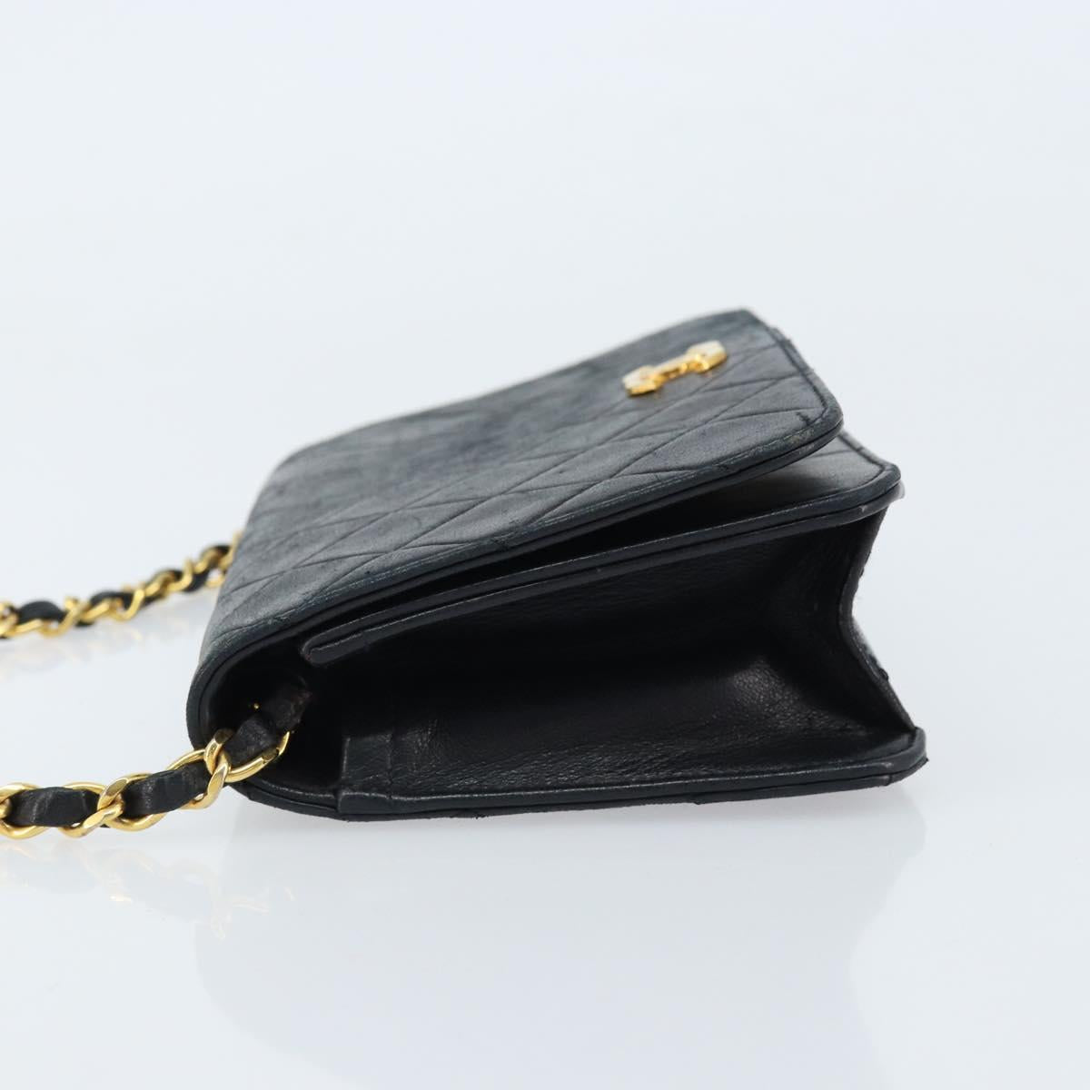 CHANEL Matelasse Chain Shoulder Bag Leather Black Gold CC Auth gh1758