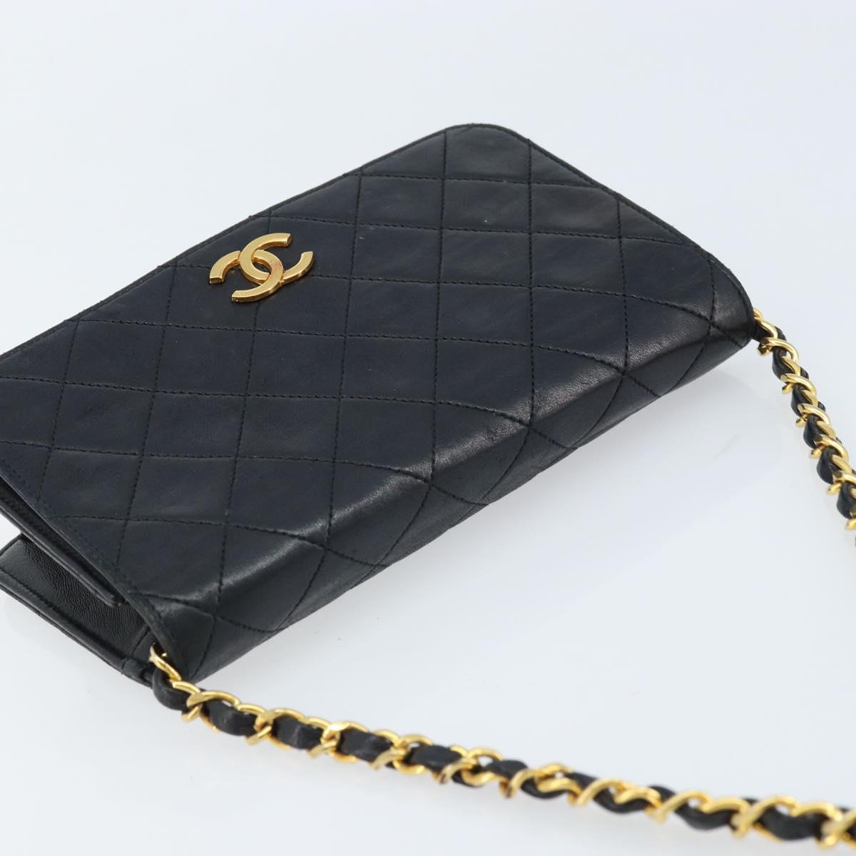 CHANEL Matelasse Chain Shoulder Bag Leather Black Gold CC Auth gh1758