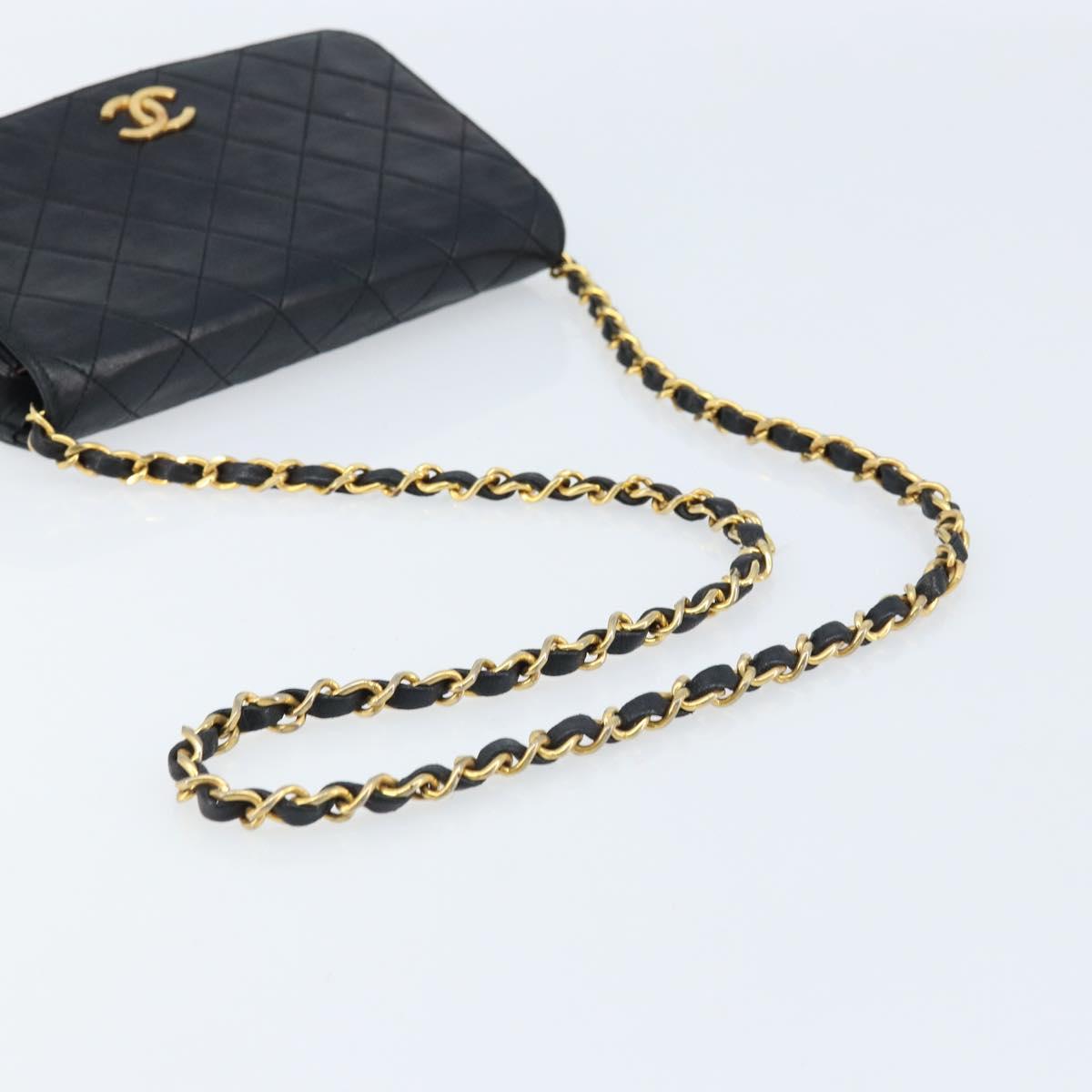 CHANEL Matelasse Chain Shoulder Bag Leather Black Gold CC Auth gh1758