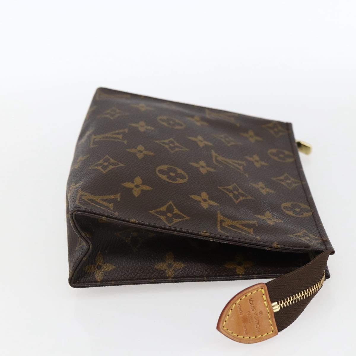LOUIS VUITTON Monogram Poche Toilette 19 Pouch M47544 LV Auth gh1777