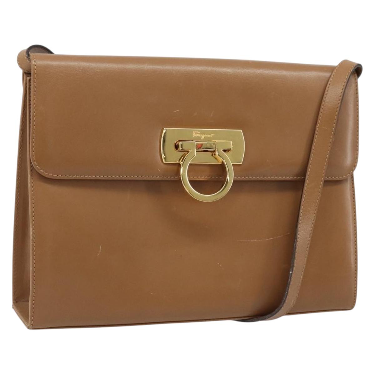 Salvatore Ferragamo Gancini Shoulder Bag Leather Brown Gold Auth gh1940