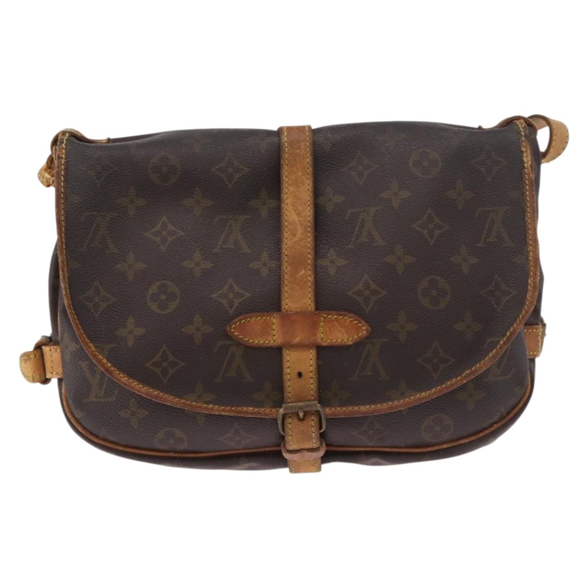 LOUIS VUITTON Monogram Saumur 30 Shoulder Bag M42256 LV Auth gh2120