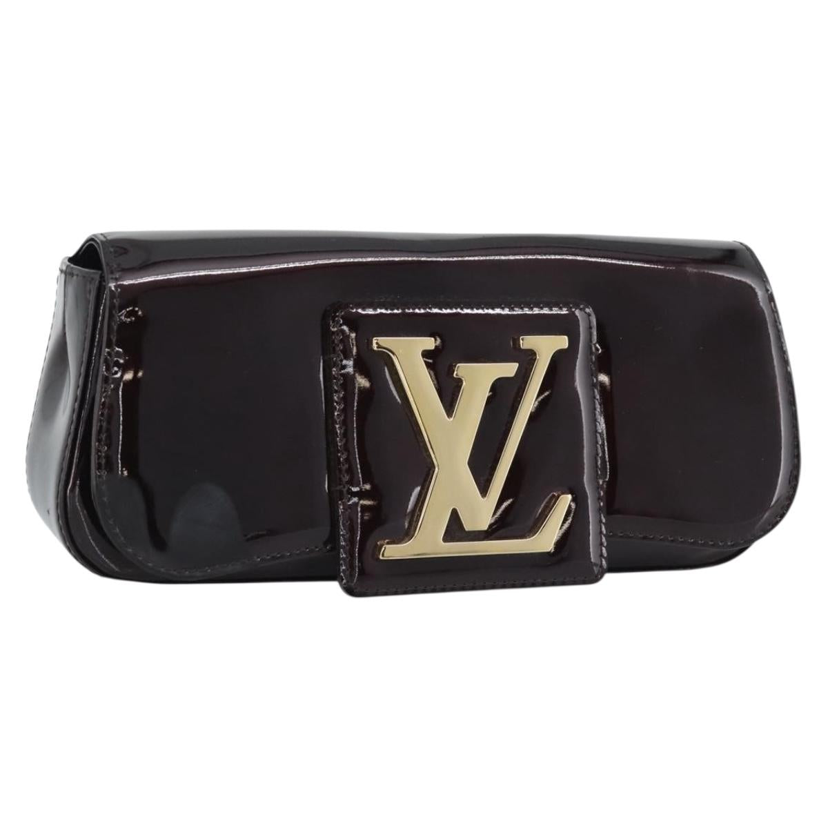 LOUIS VUITTON Vernis Pochette Sob Clutch Bag Amarante M93728 LV Auth gh2204