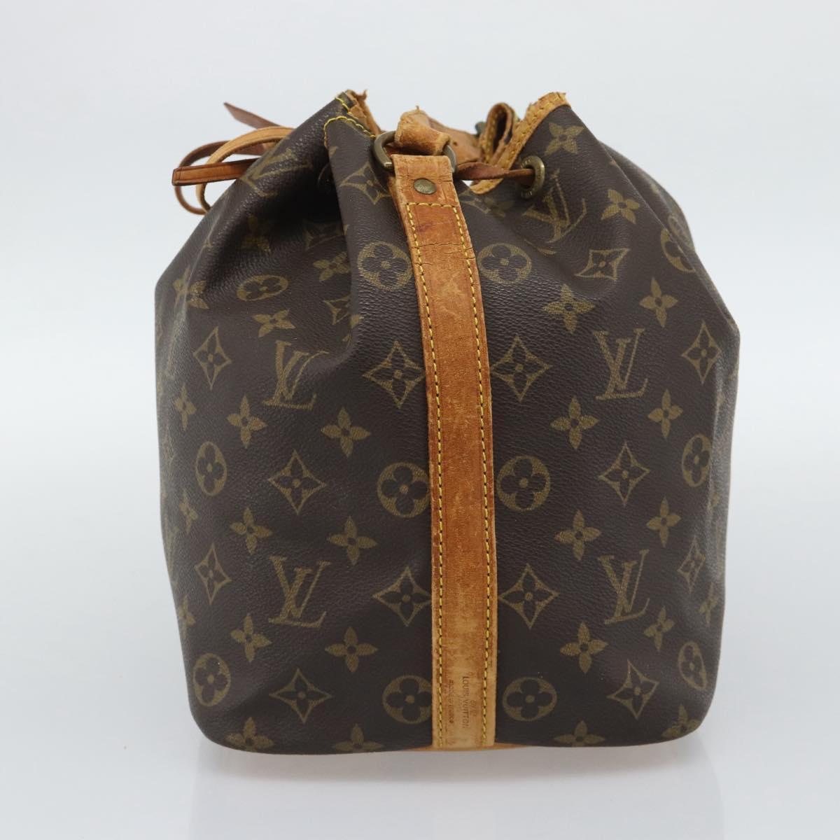 LOUIS VUITTON Monogram Petit Noe Shoulder Bag M42226 LV Auth gh2271