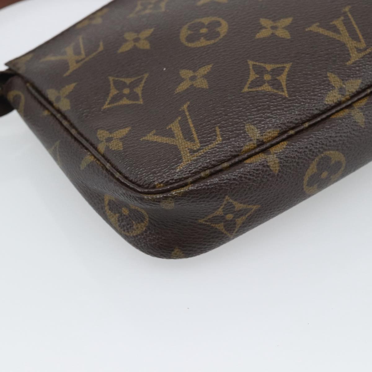 LOUIS VUITTON Monogram Pochette Accessoires Pouch M51980 LV Auth gh2289
