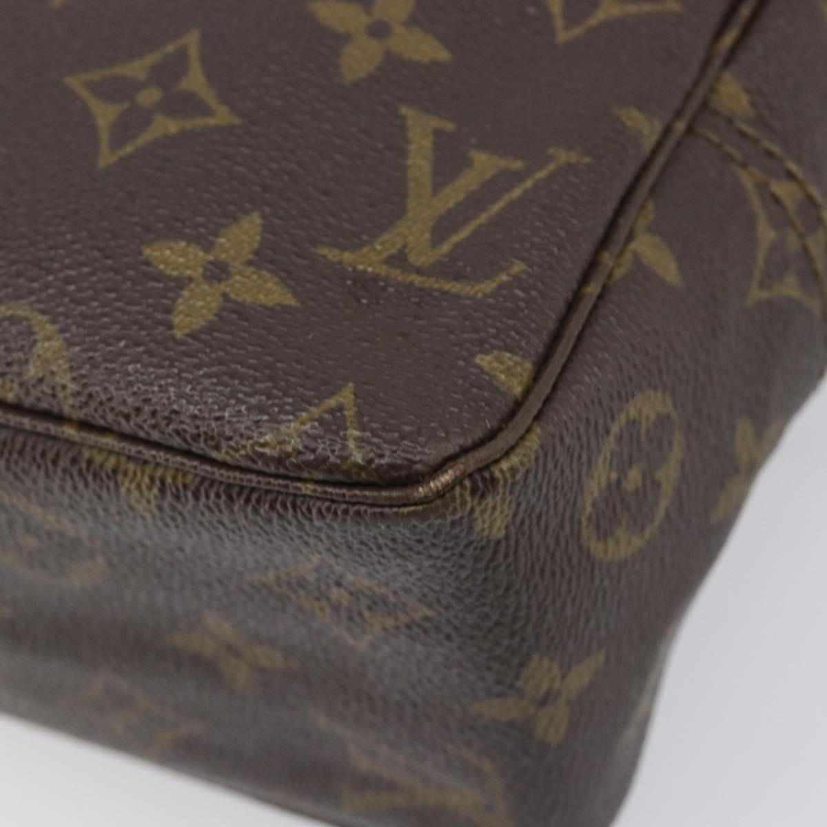 LOUIS VUITTON Monogram Trousse Toilette 28 Clutch Bag M47522 LV Auth gh2343
