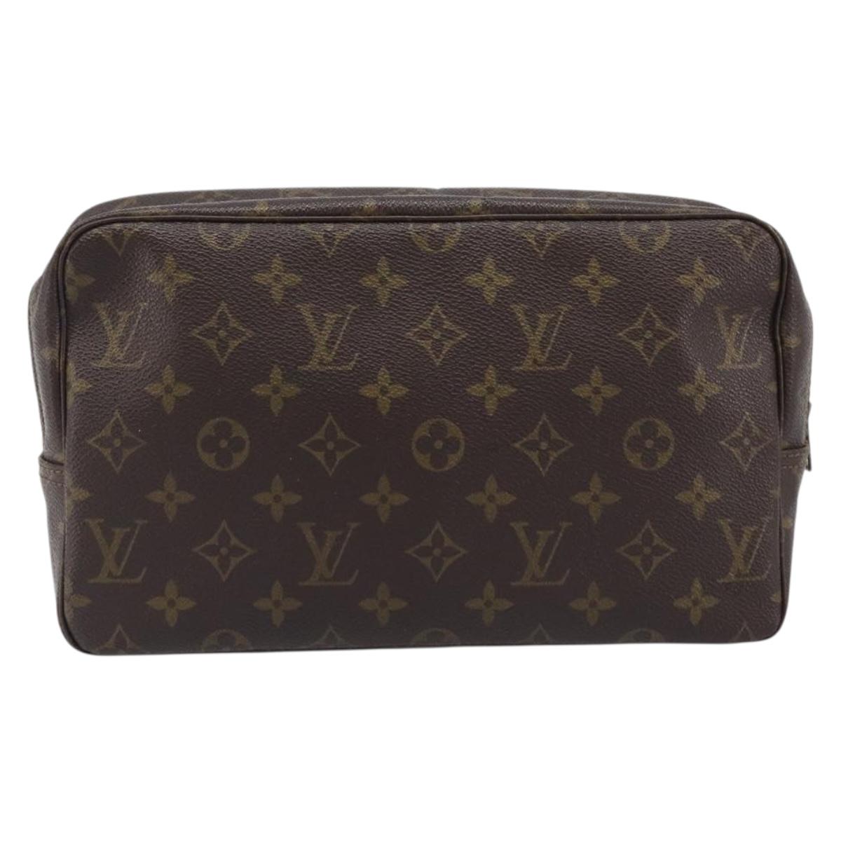 LOUIS VUITTON Monogram Trousse Toilette 28 Clutch Bag M47522 LV Auth gh2343