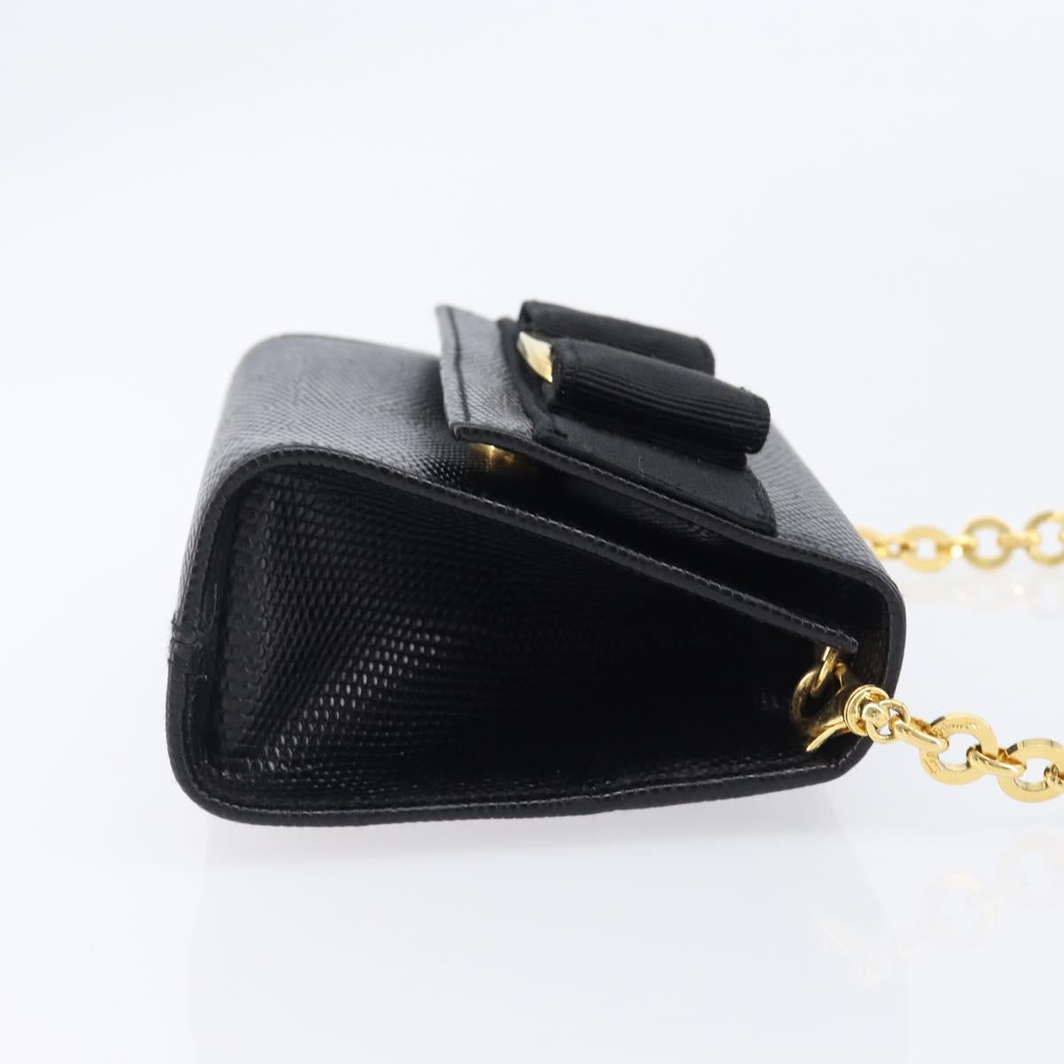 Salvatore Ferragamo Vala Chain Shoulder Bag Leather Black Gold Tone Auth gh2409