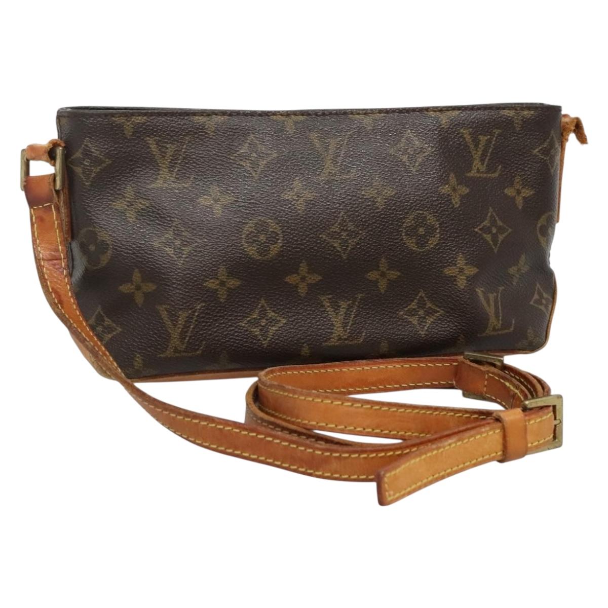LOUIS VUITTON Monogram Trotteur Shoulder Bag M51240 LV Auth gh430