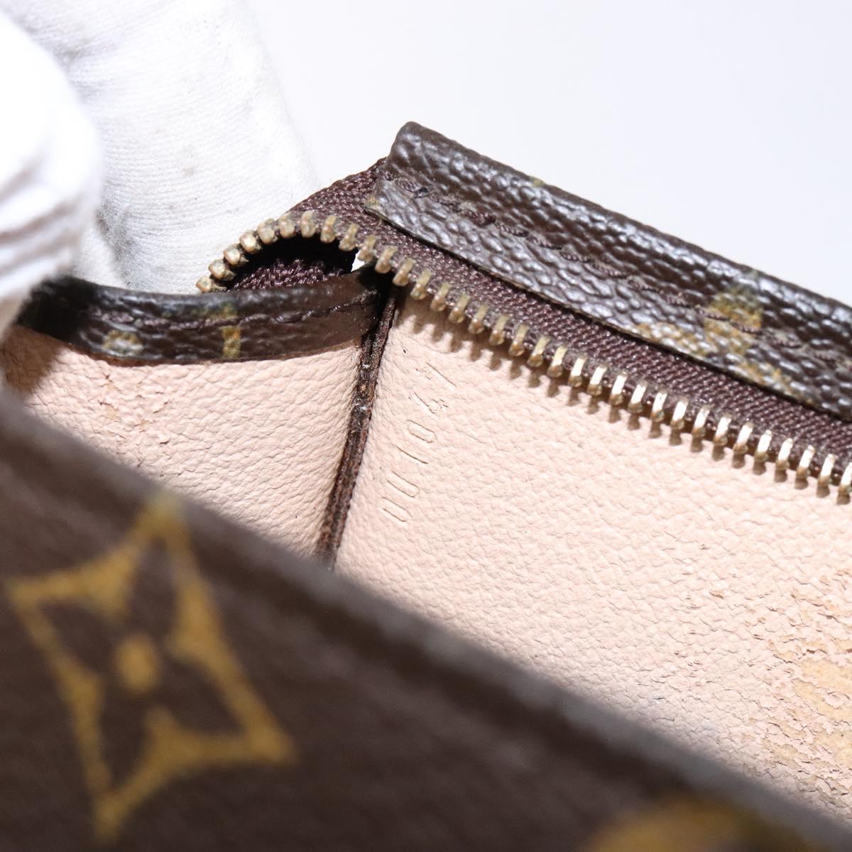 LOUIS VUITTON Monogram Poche Toilette 19 Pouch M47544 LV Auth gh597