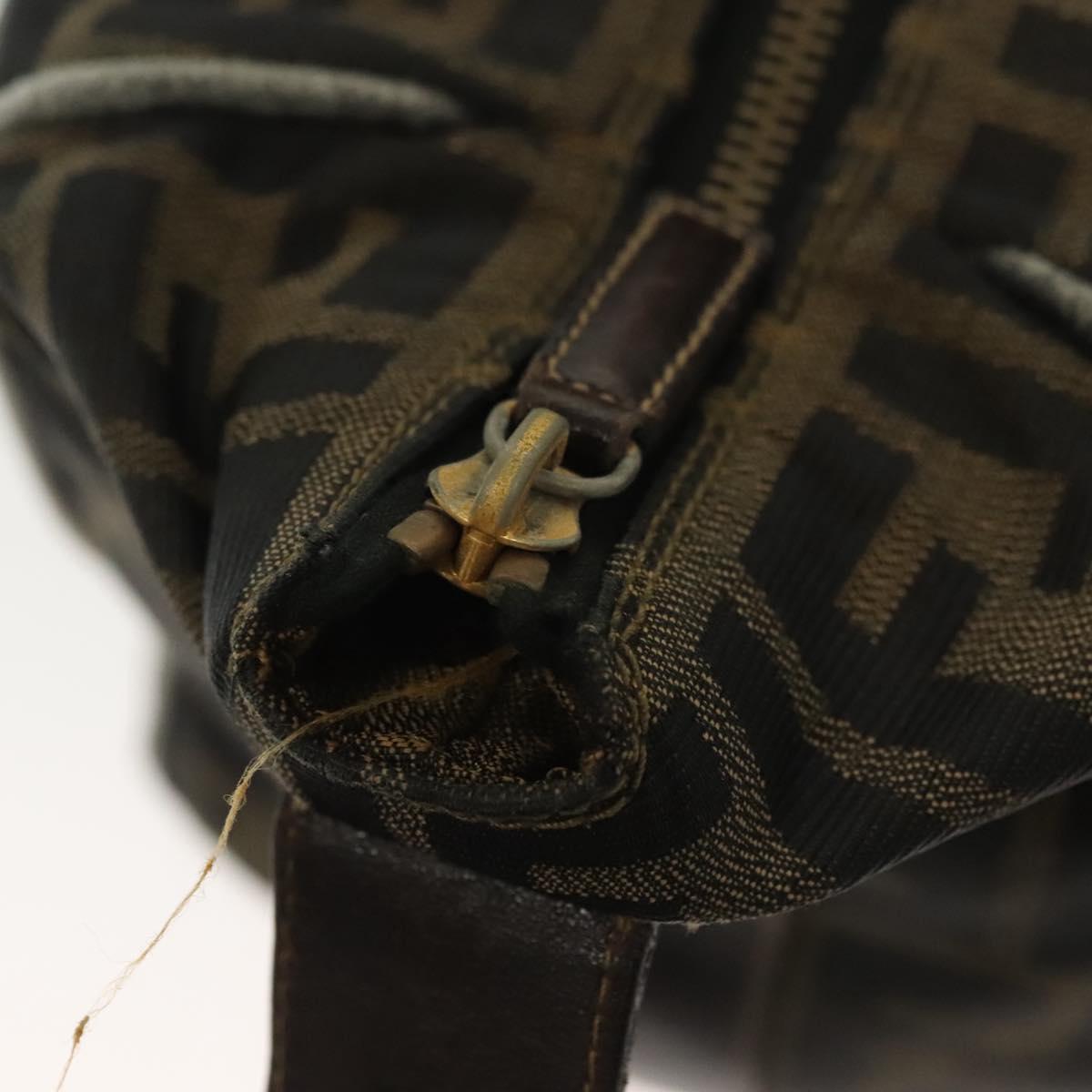 FENDI Zucca Canvas Vanity Pouch Black Brown gold Auth gh745