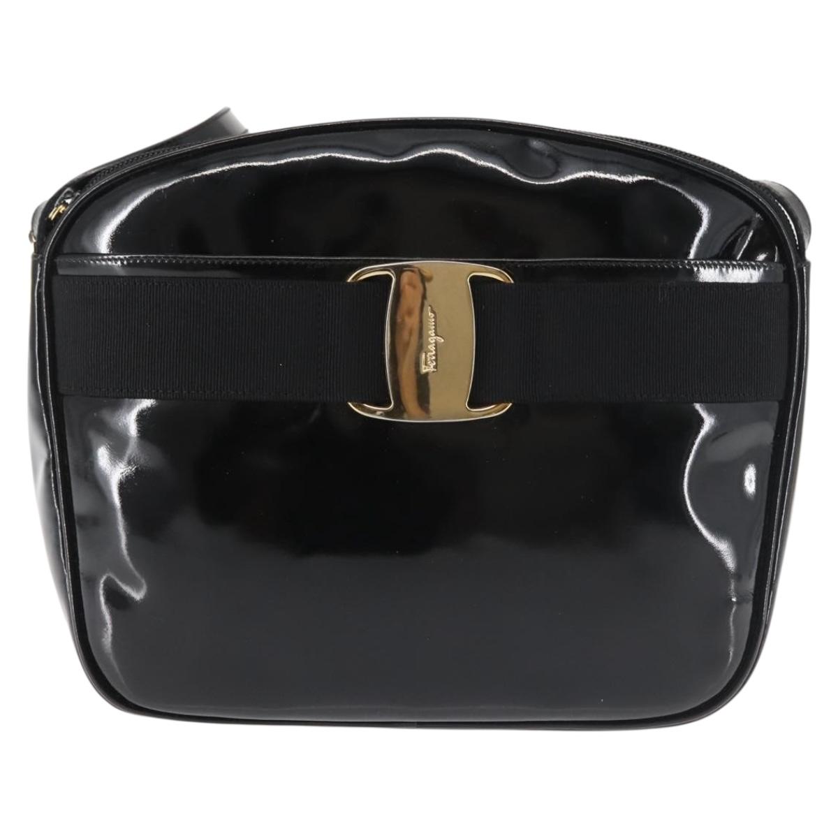 Salvatore Ferragamo Vala Shoulder Bag Enamel Black Gold Auth gh815