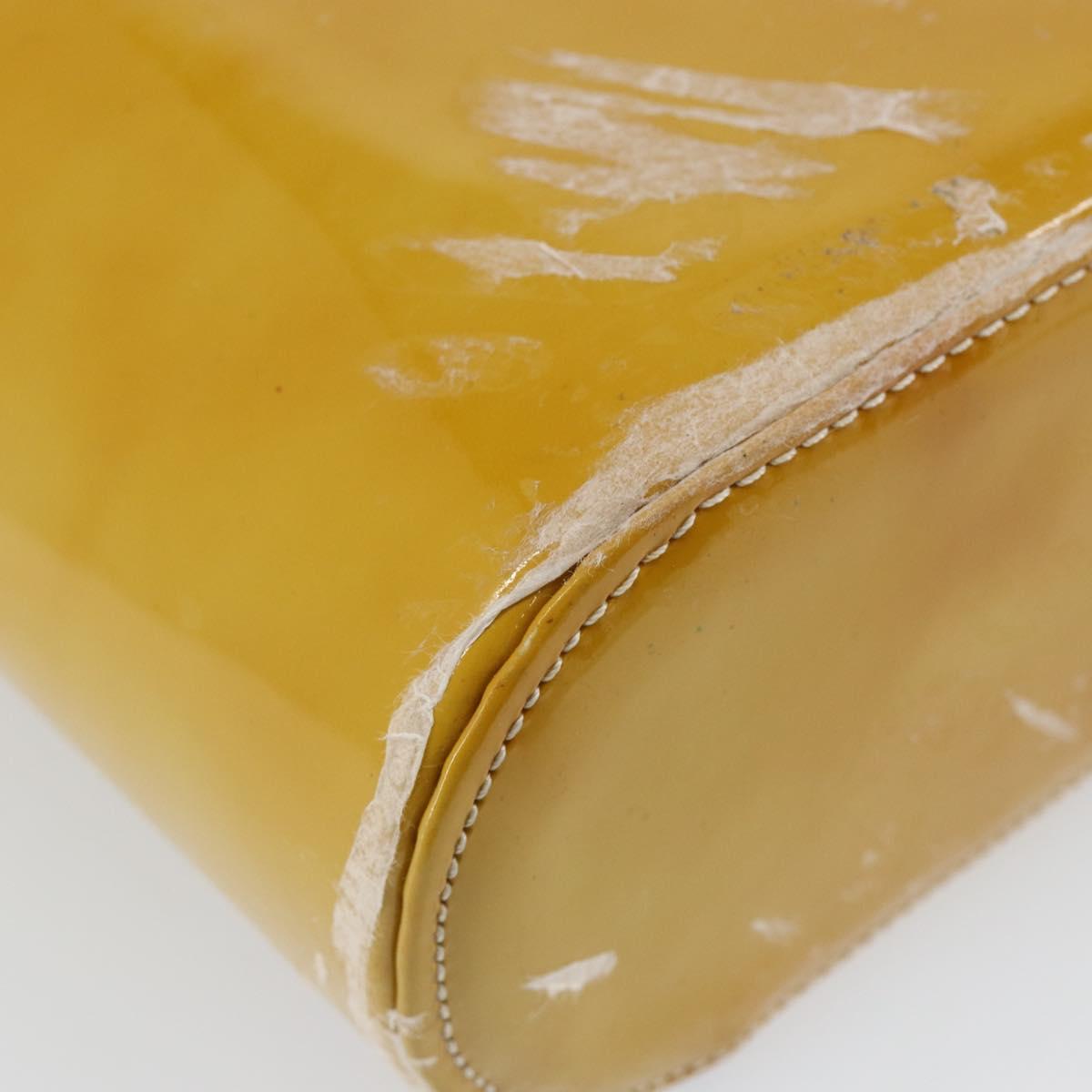 CHANEL Tote Bag Enamel Yellow Gold CC Auth gh968