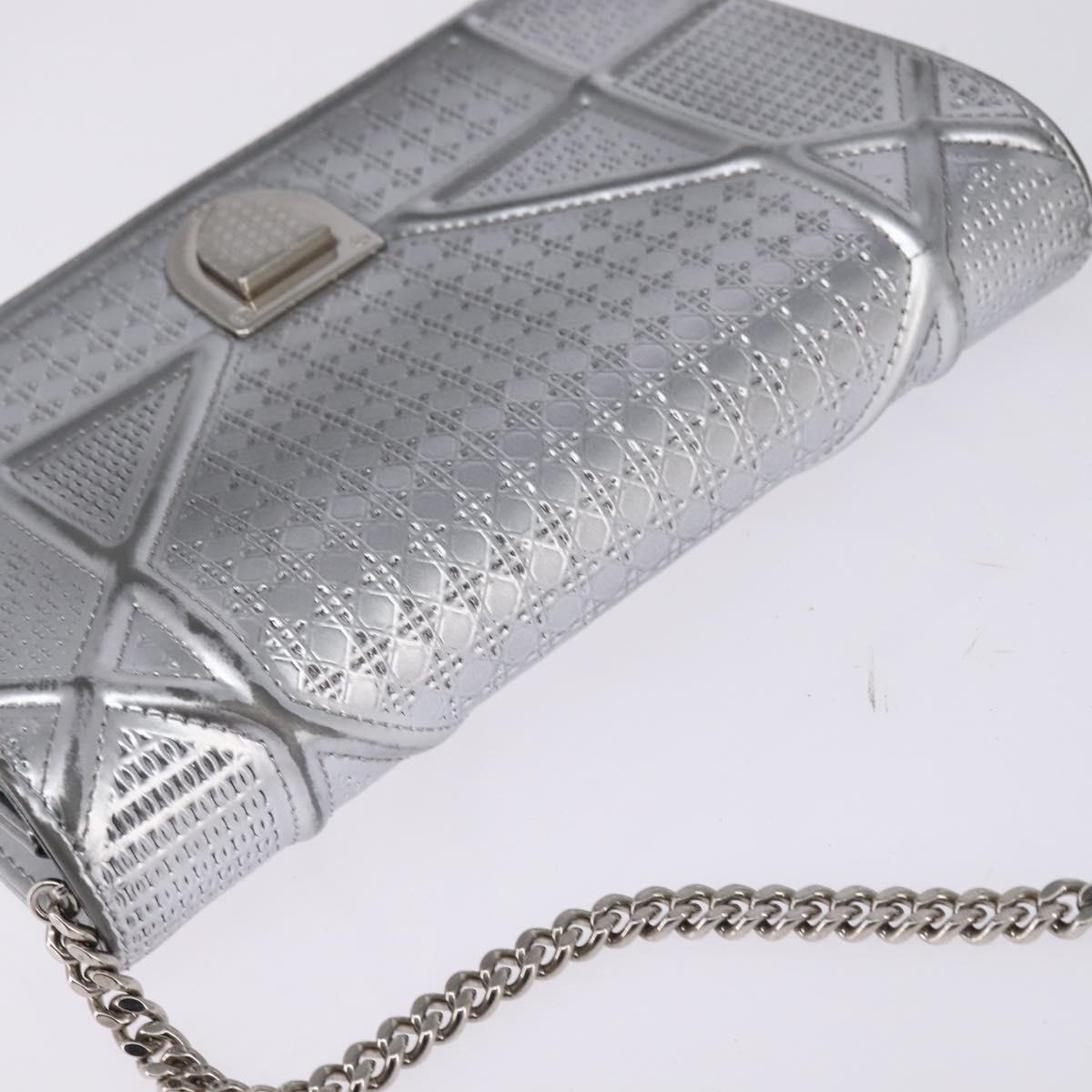 Christian Dior Chain Diorama Shoulder Bag Leather Silver Auth gh990