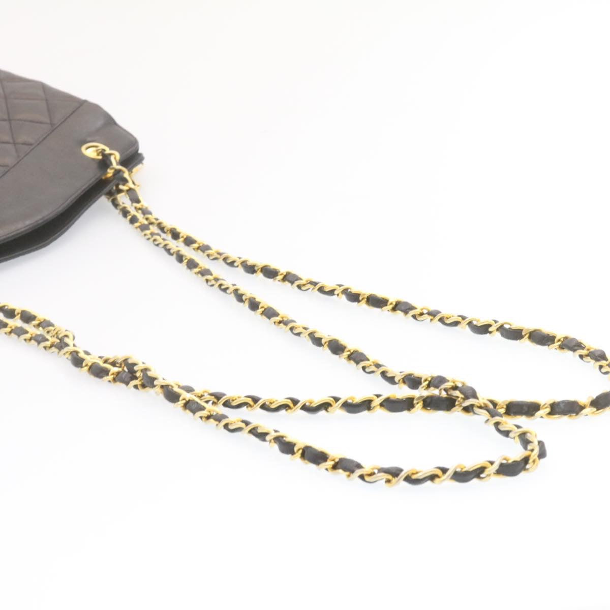 CHANEL Lamb Skin Matelasse Chain Shoulder Bag Black CC Auth am1201gV