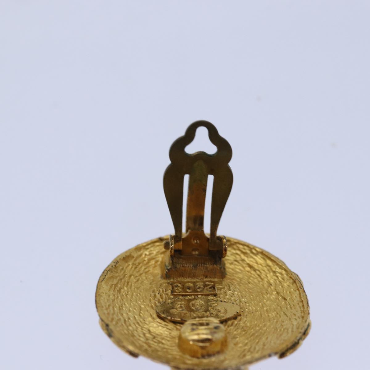 CHANEL COCO Mark Earring metal Gold CC Auth hk1466V