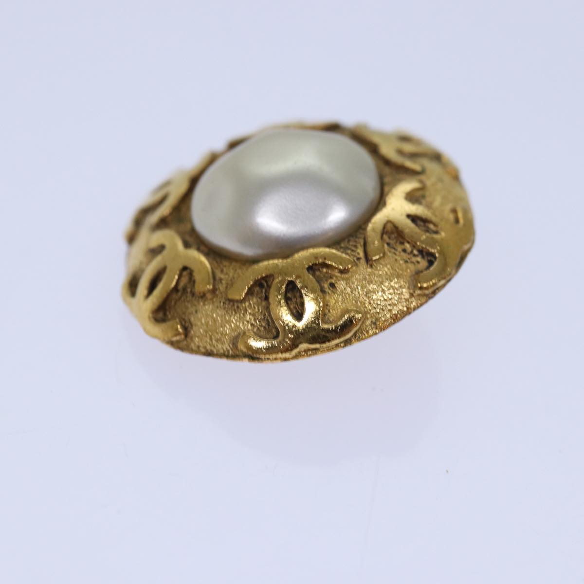 CHANEL COCO Mark Earring metal Gold CC Auth hk1466V