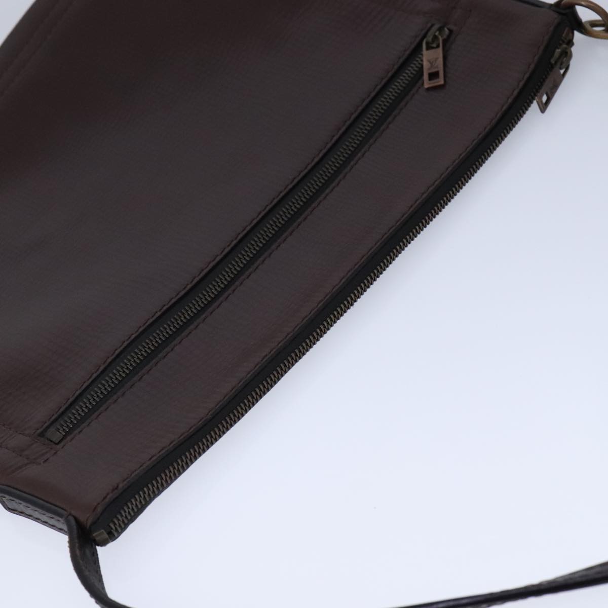 LOUIS VUITTON Utah Shawnee MM Shoulder Bag Leather Brown M93453 LV Auth hk1878