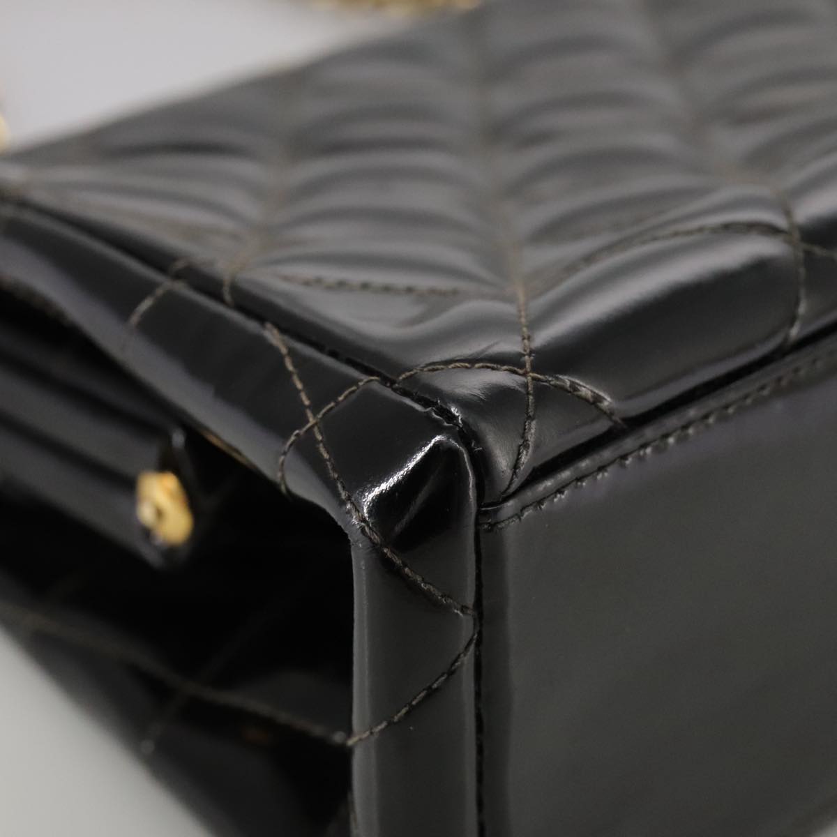 CHANEL Matelasse Chain Hand Bag Patent leather Black Gold CC Auth hk1896