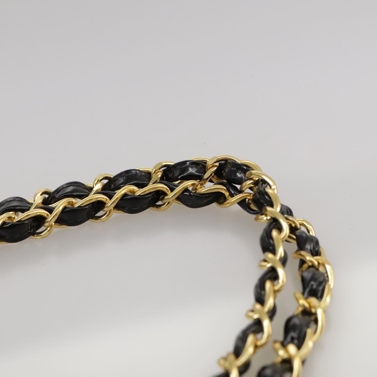 CHANEL Matelasse Chain Hand Bag Patent leather Black Gold CC Auth hk1896