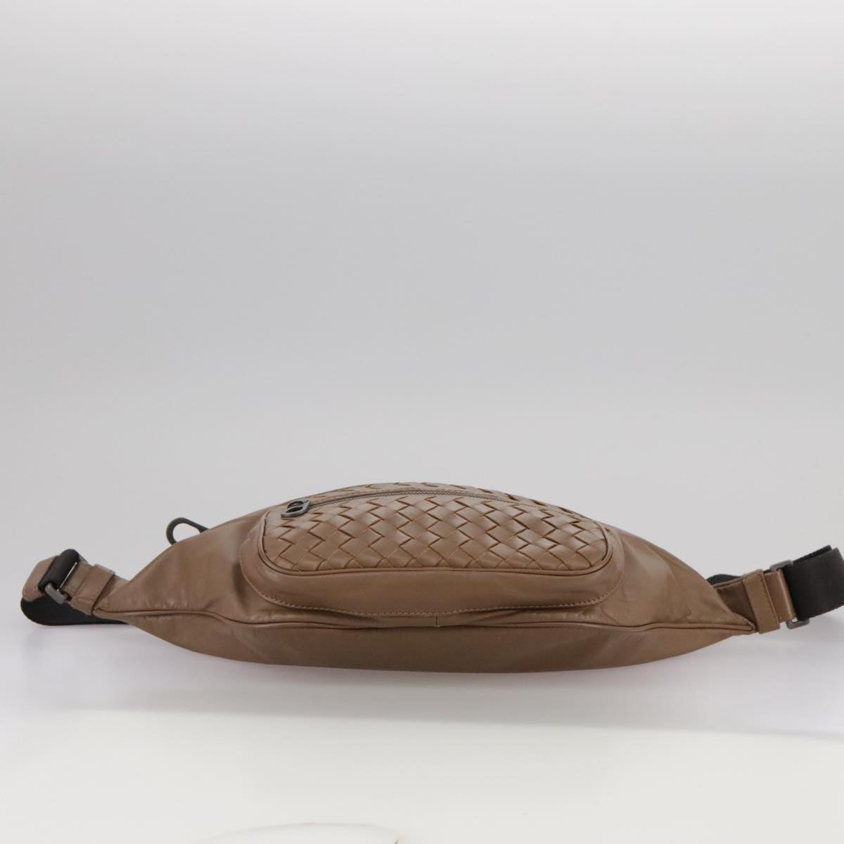 BOTTEGA VENETA INTRECCIATO Waist bag Leather Brown Auth hk1971