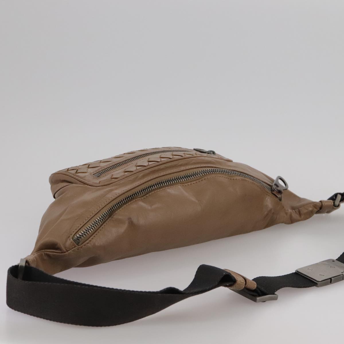 BOTTEGA VENETA INTRECCIATO Waist bag Leather Brown Auth hk1971
