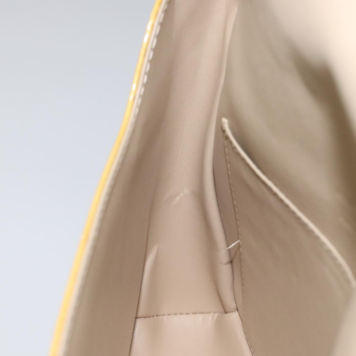 LOUIS VUITTON Monogram Vernis Thompson Street Bag Beige M91301 LV Auth hk1983
