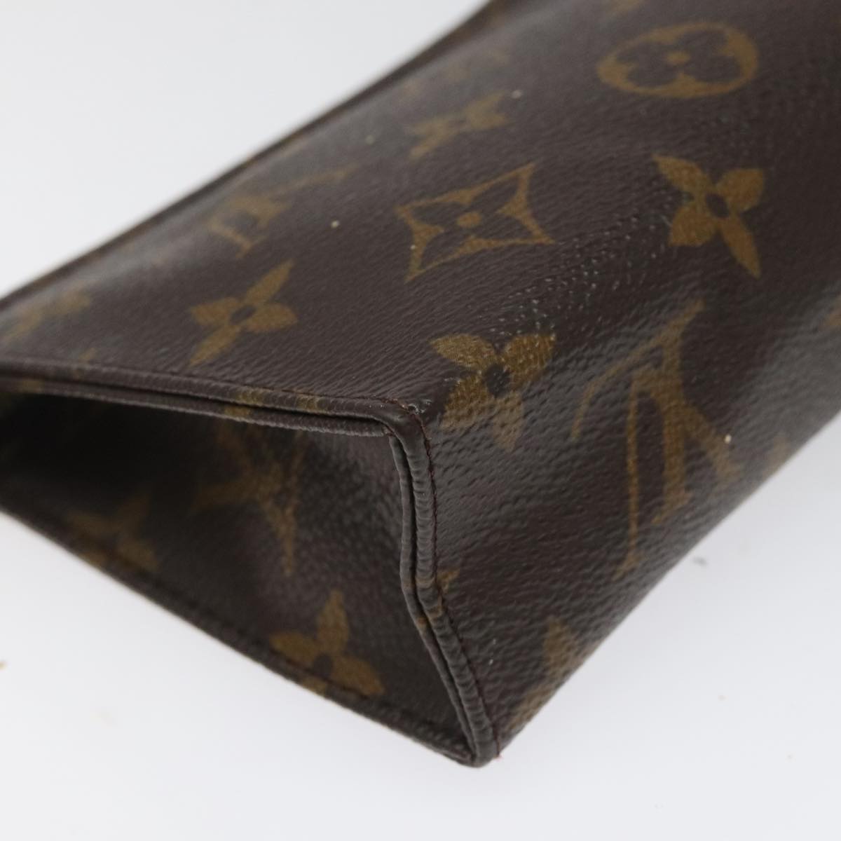 LOUIS VUITTON Monogram Poche Toilette 15 Pouch M47546 LV Auth hk2075