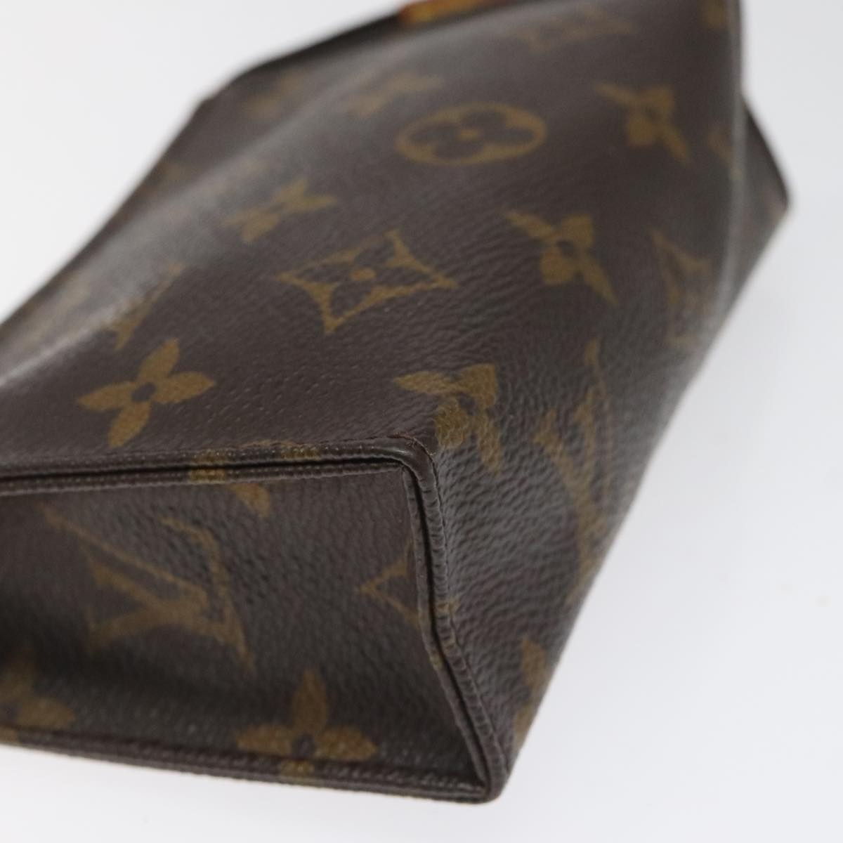 LOUIS VUITTON Monogram Poche Toilette 15 Pouch M47546 LV Auth hk2075
