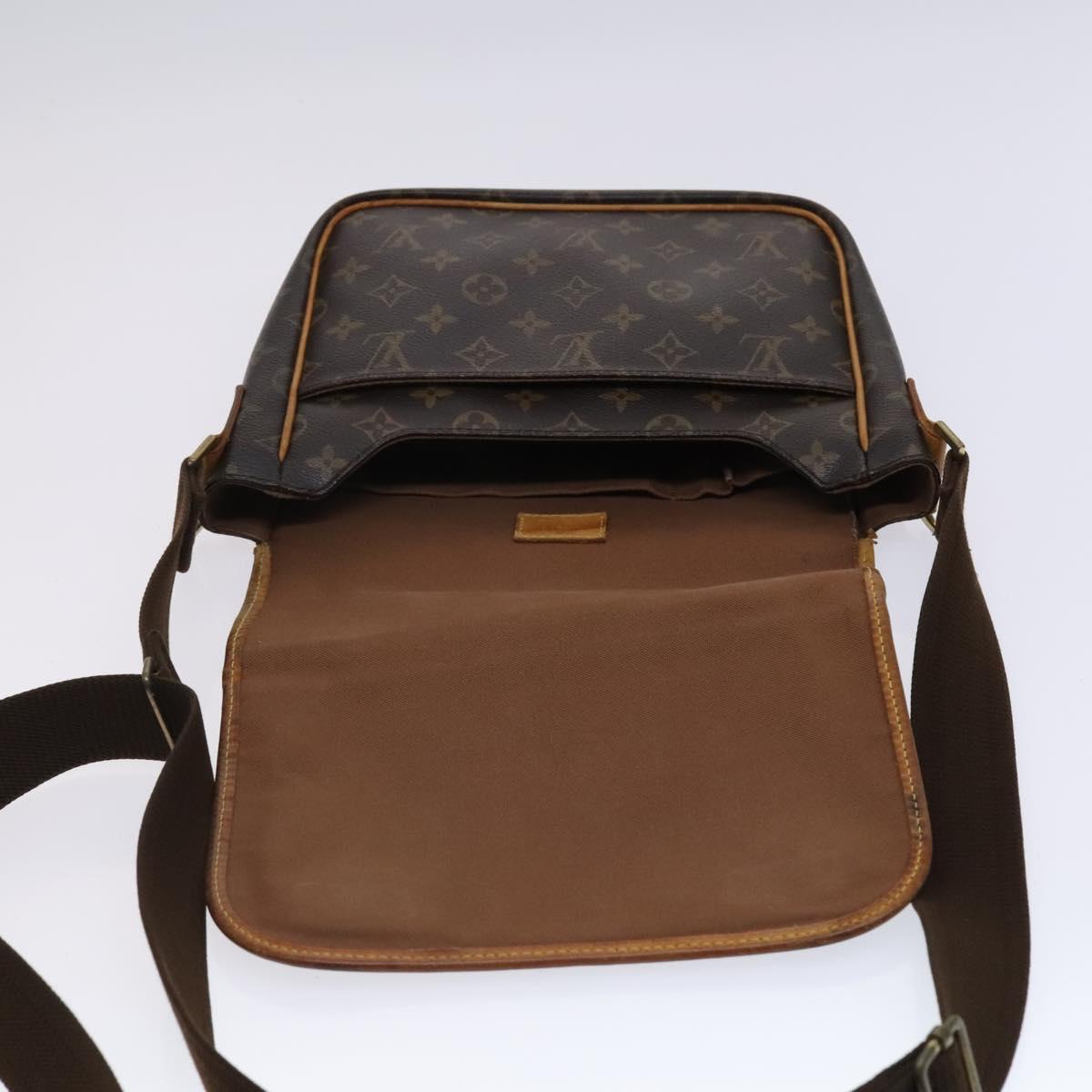 LOUIS VUITTON Monogram Messenger Bosphore PM Shoulder Bag M40106 LV Auth hk2302