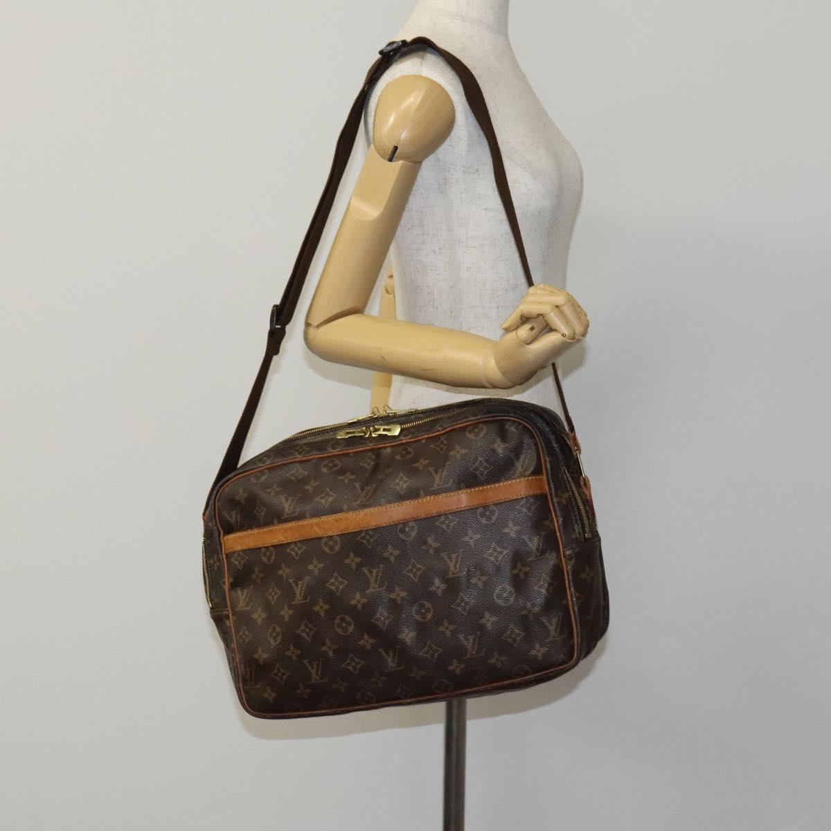 LOUIS VUITTON Monogram Reporter GM Shoulder Bag M45252 LV Auth hk2306