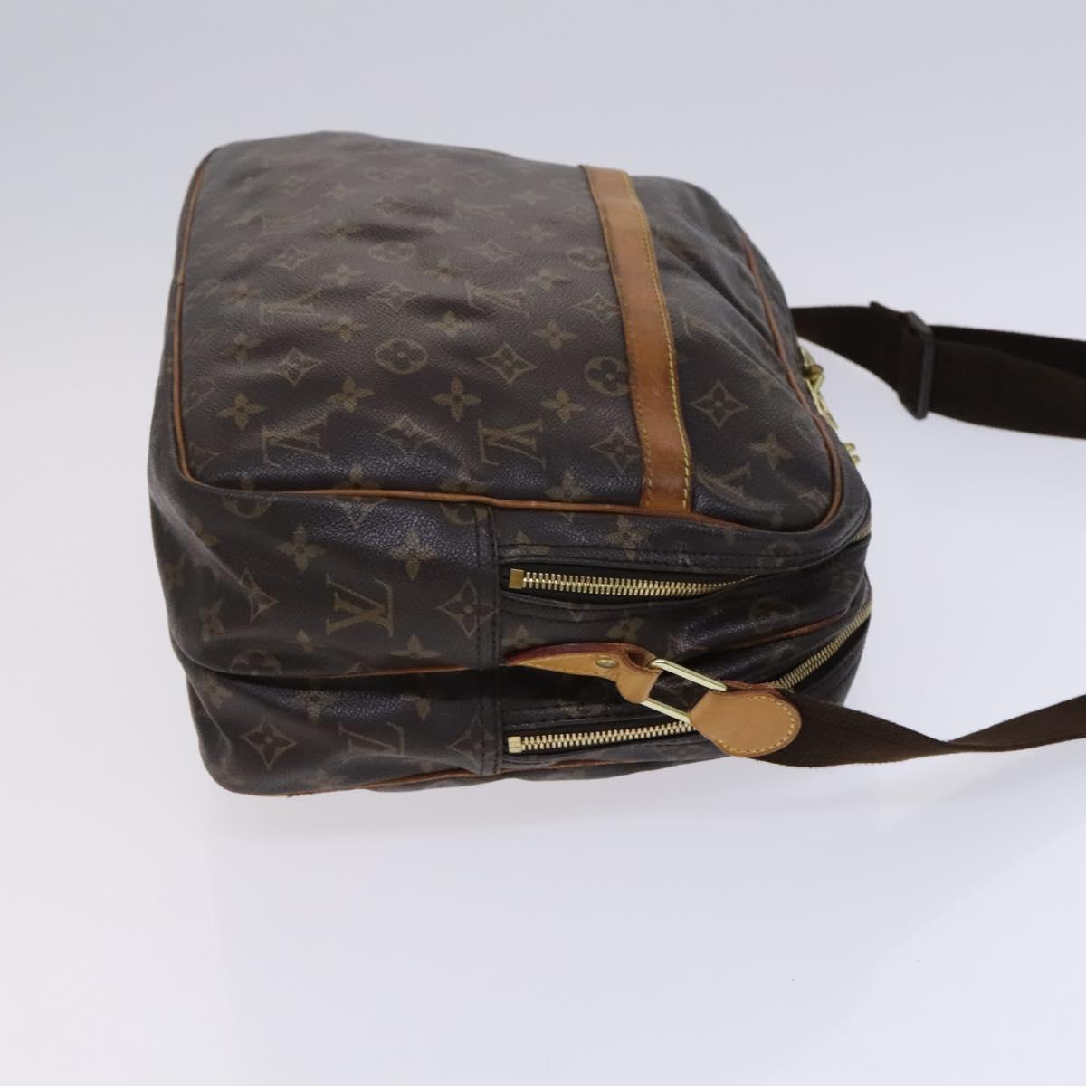 LOUIS VUITTON Monogram Reporter GM Shoulder Bag M45252 LV Auth hk2306