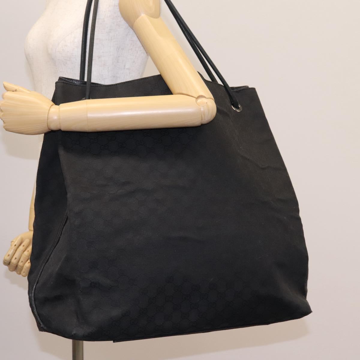 GUCCI GG Canvas Shoulder Bag Black Auth hk2332